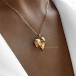 آویز قلب شکلاتی