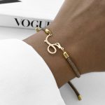 دستبند حب (عشق)