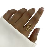 انگشتربیضی بزرگ