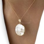 آویز صدف دو پروانه