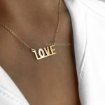 گردنبند لاو لیزری