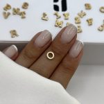 آویز حرف لاتین O