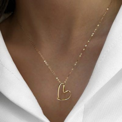 آویز قلب کج