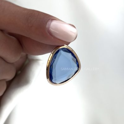 آویز شیشه ای آبی