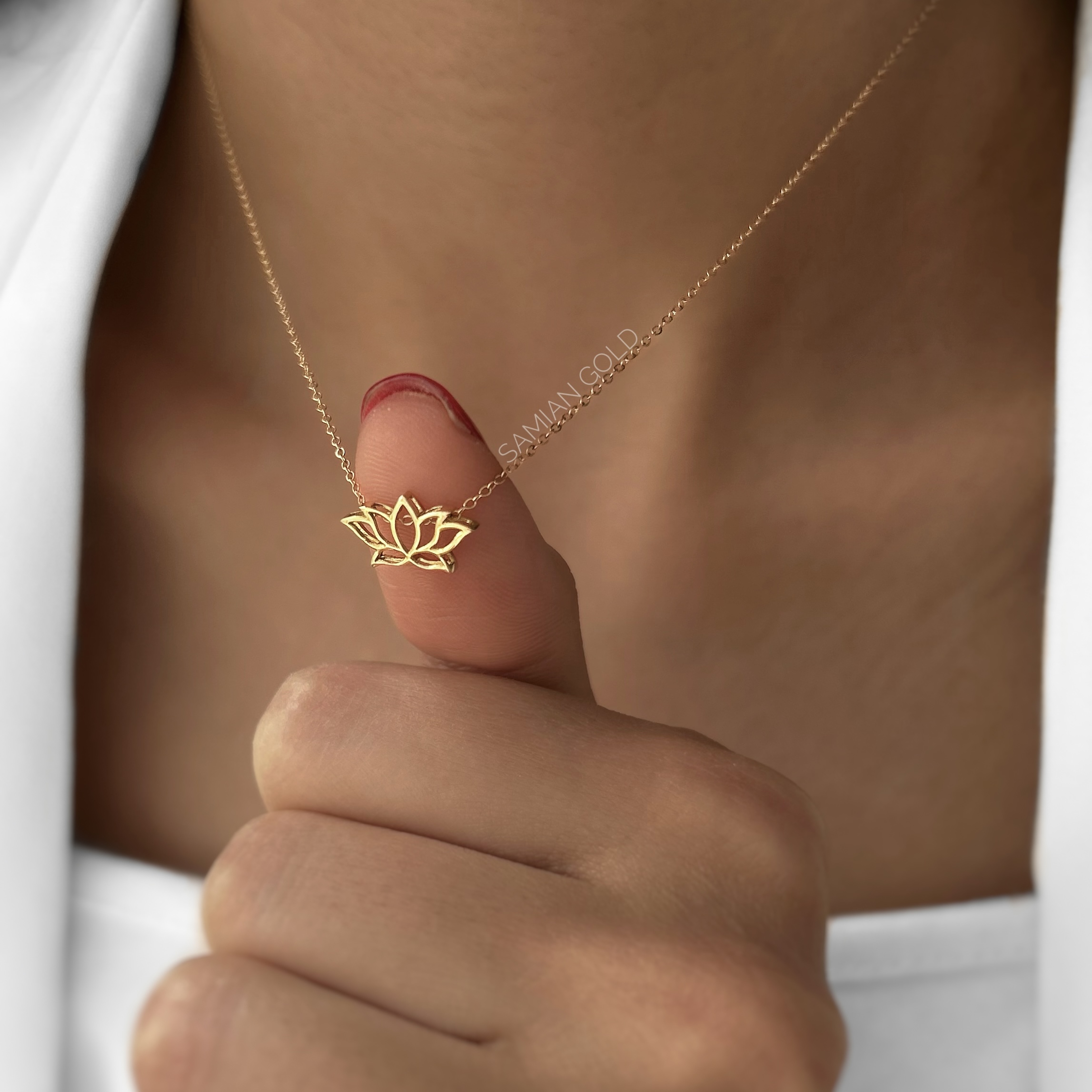 گردنبند لوتوس