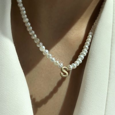 گردنبند حرف لاتین S مروارید پرورشی